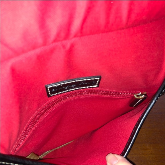 Dooney & Bourke Sadlebag - Picture 2 of 4